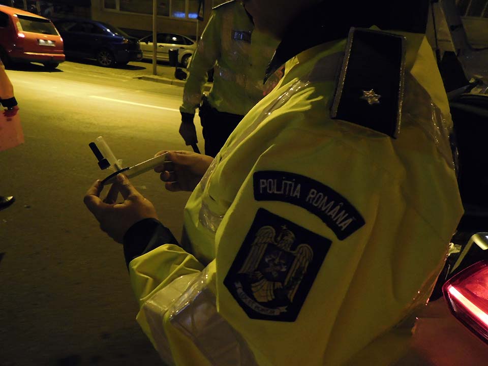 COMISAR-ȘEF DE POLIȚIE, ACCIDENT PE DN3! A refuzat etilotestul și s-a ales cu dosar penal