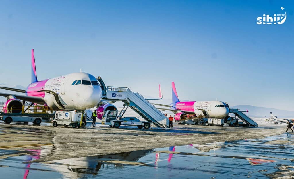 Companiile aeriene din UE vor afișa prețul final cu bagajul de mână inclus din octombrie 2027