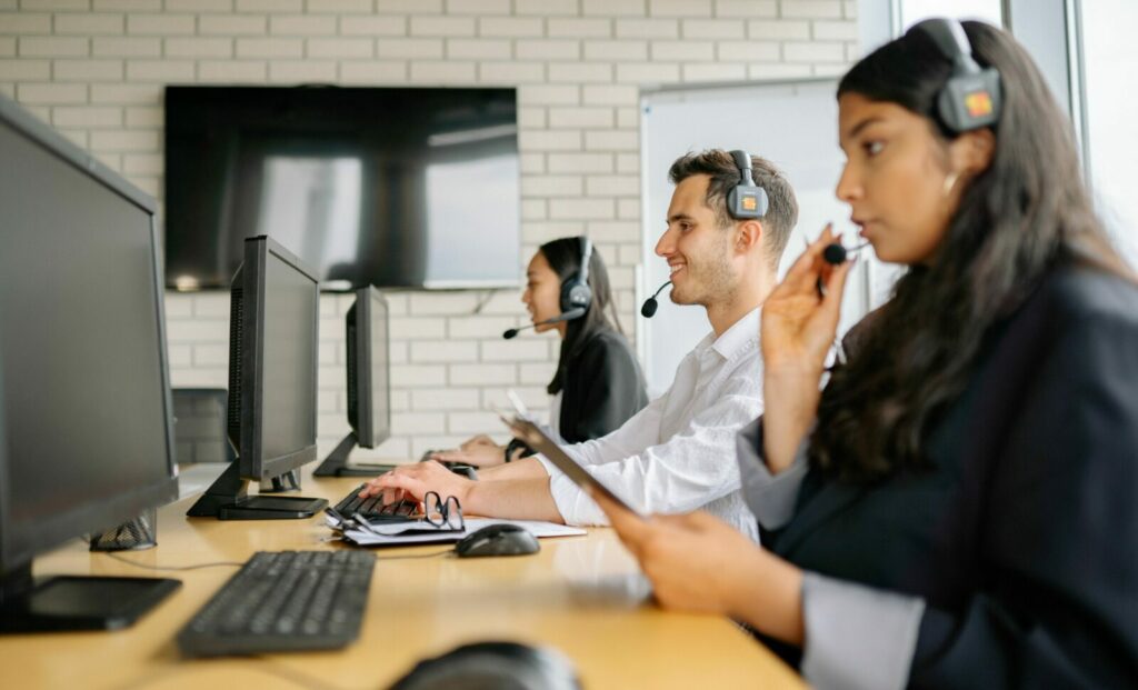 Competența AI pentru care cererea a explodat cu 1.721%. Cum se schimbă joburile din bănci