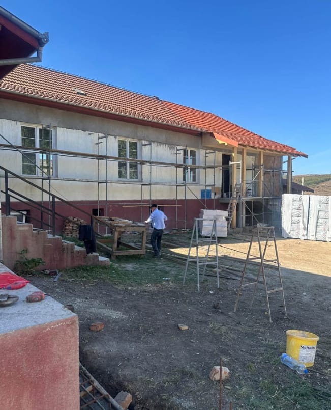 Comuna Șpring: școala din Cunța, complet renovată pentru noul an școlar