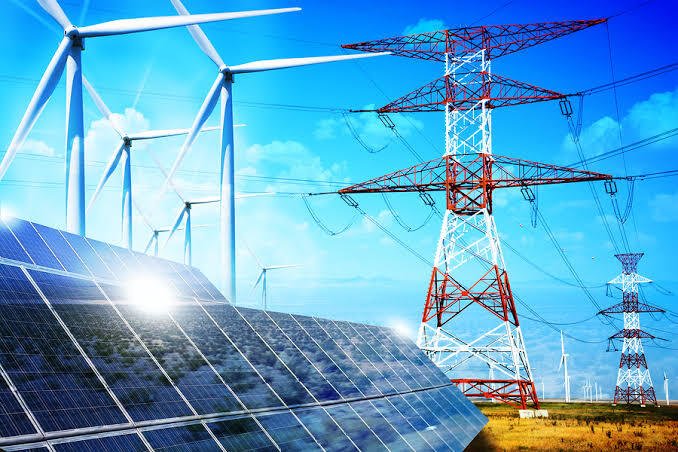Consumul de energie electrică al României a scăzut cu 4% în primele opt luni din 2026