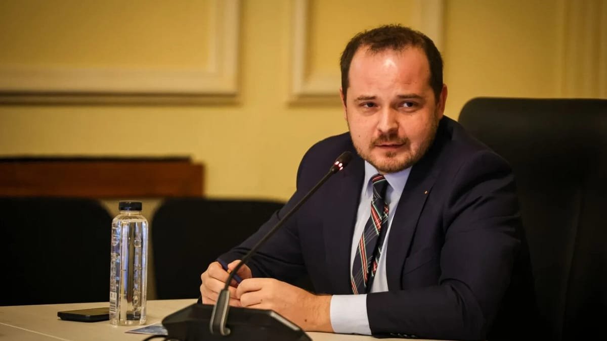 Craiova: structura spitalului regional a depășit nivelul etajului 4, iar lucrările avansează și la Iași