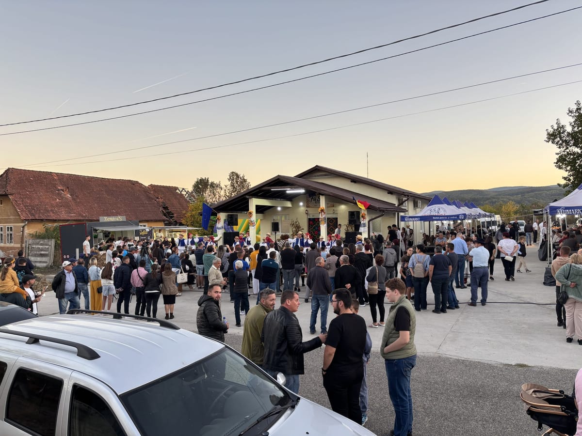 Credința, tradiția și comunitatea s-au întâlnit astăzi în comuna Almaș (live, foto, video)