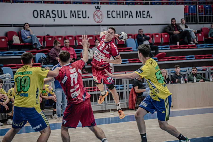 CSM Oradea, prima înfrângere a sezonului în Divizia A la handbal: 27-36 la Zalău