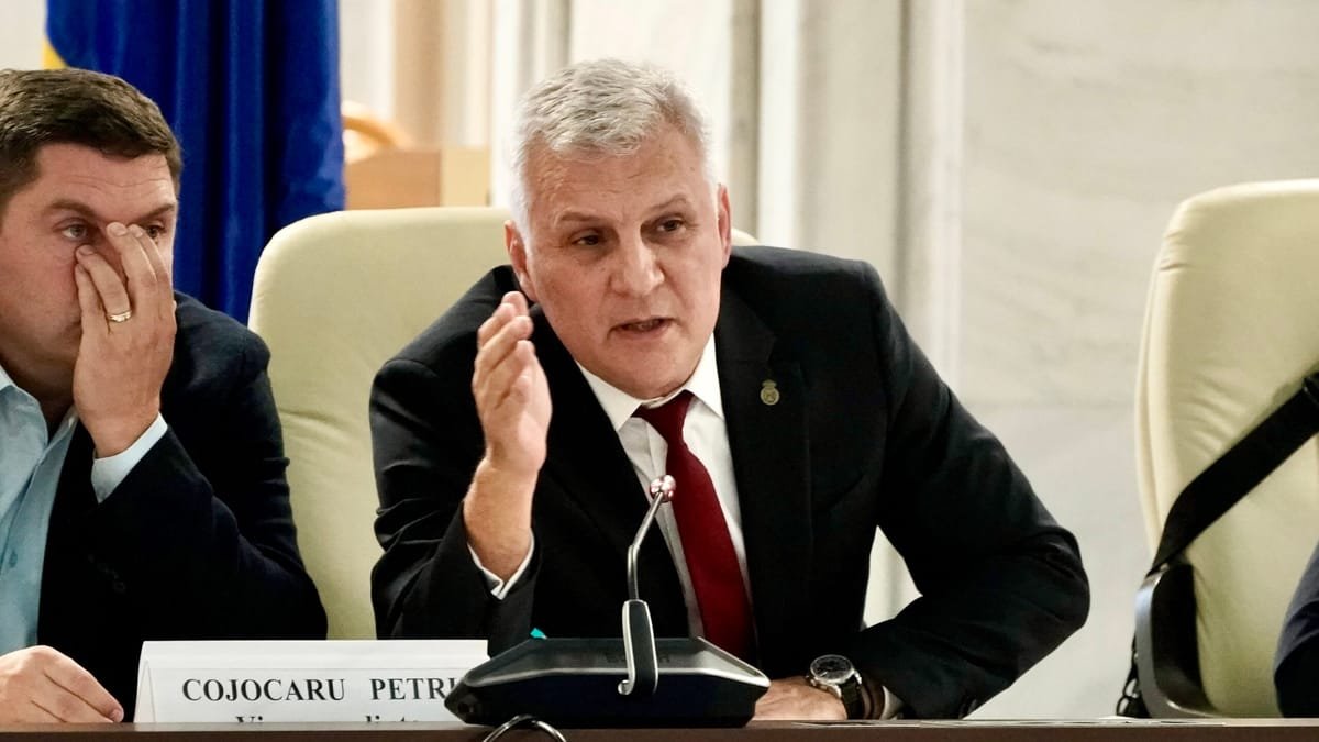 Daniel Zamfir îi răspunde lui Bolojan: „Mi-a displăcut foarte tare felul în care a condus România