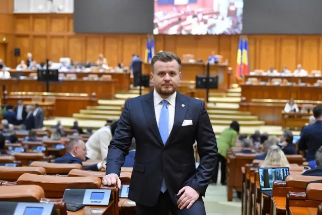 Deputatul Robert Alecu (ACT): anticipatele sunt de decor, criza politică se adâncește