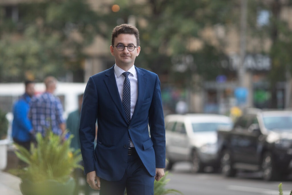 Deputatul USR Iulian Bulai a inițiat la APCE o moțiune pentru o rezoluție pe restituirea tezaurului României confiscat d