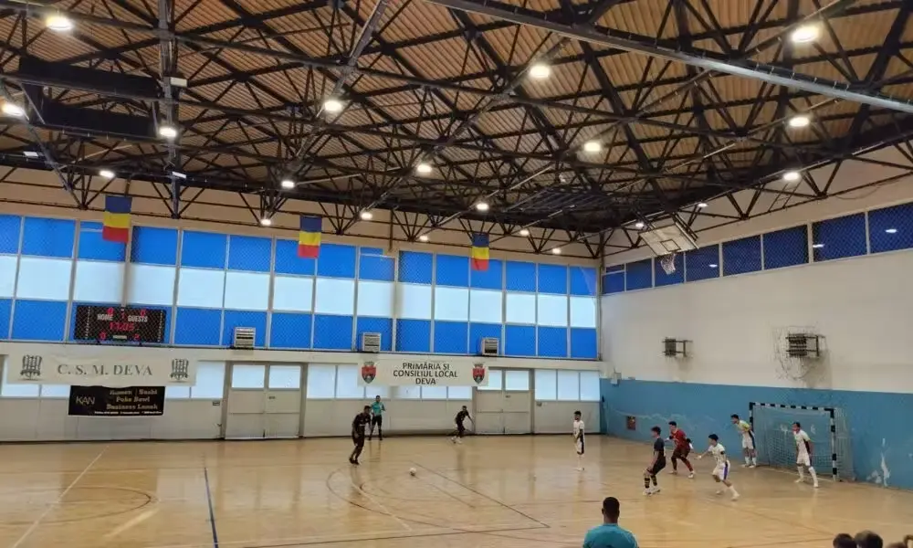Deva: Corvinul Hunedoara înfruntă miercuri liderul Ligii 1 de futsal, CSM Odorheiu Secuiesc