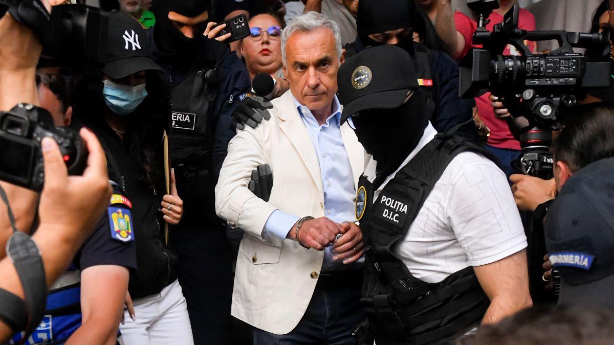 DIICOT face percheziții informatice în dosarul Călin Georgescu cu prejudiciu de 1,1 milioane de euro
