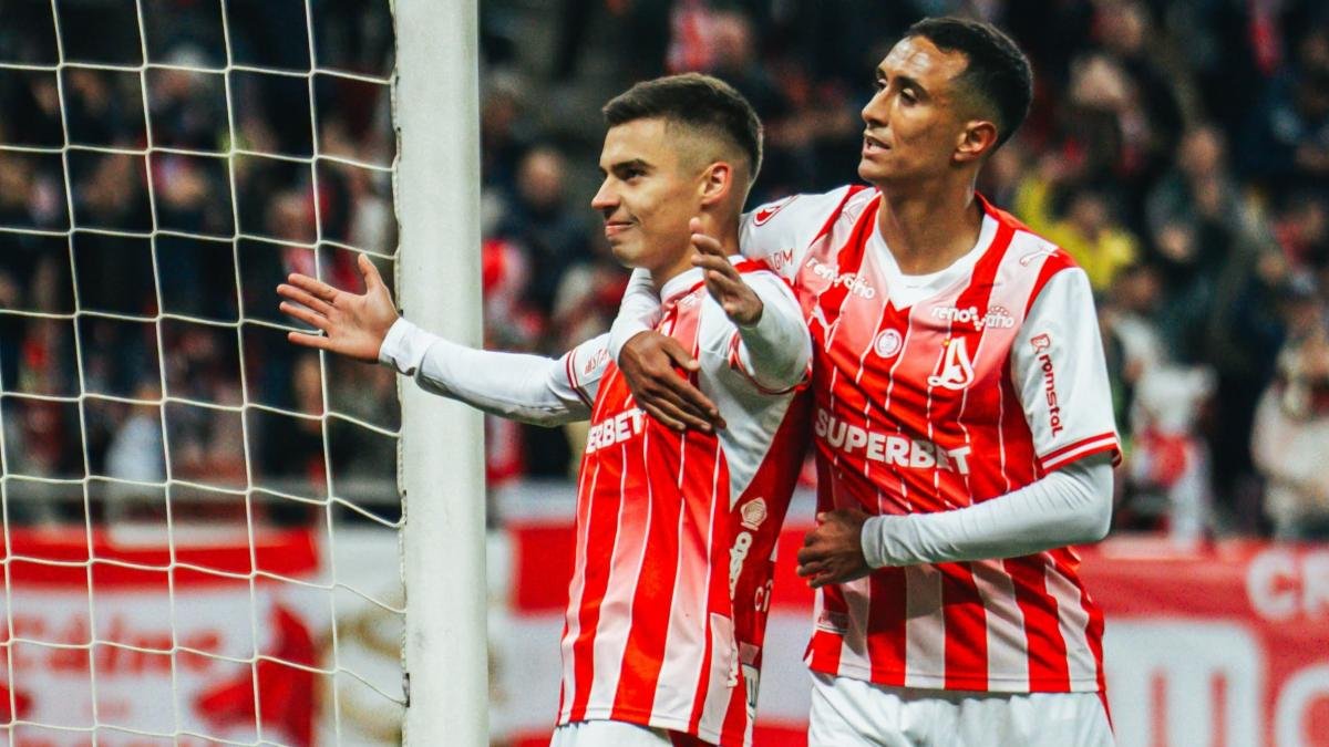 Dinamo bate FC Botoșani 2-0 în Superliga, cu două penalty-uri, și rămâne lider