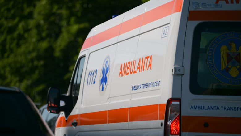 Diosig, Bihor: accident cu 6 persoane implicate, două rănite ușor și transportate la spital