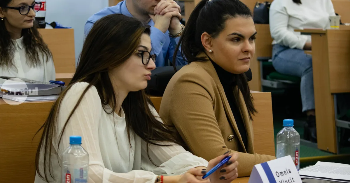 Doar o treime dintre studenți își plătesc singuri chiria, arată un sondaj Storia