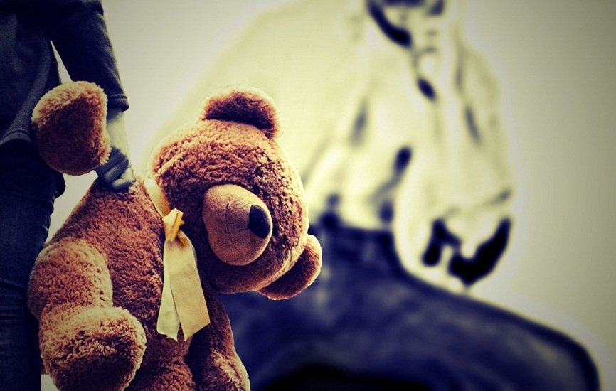 Doi soți din Cluj, arestați 30 de zile într-un dosar de abuzuri sexuale asupra unui minor