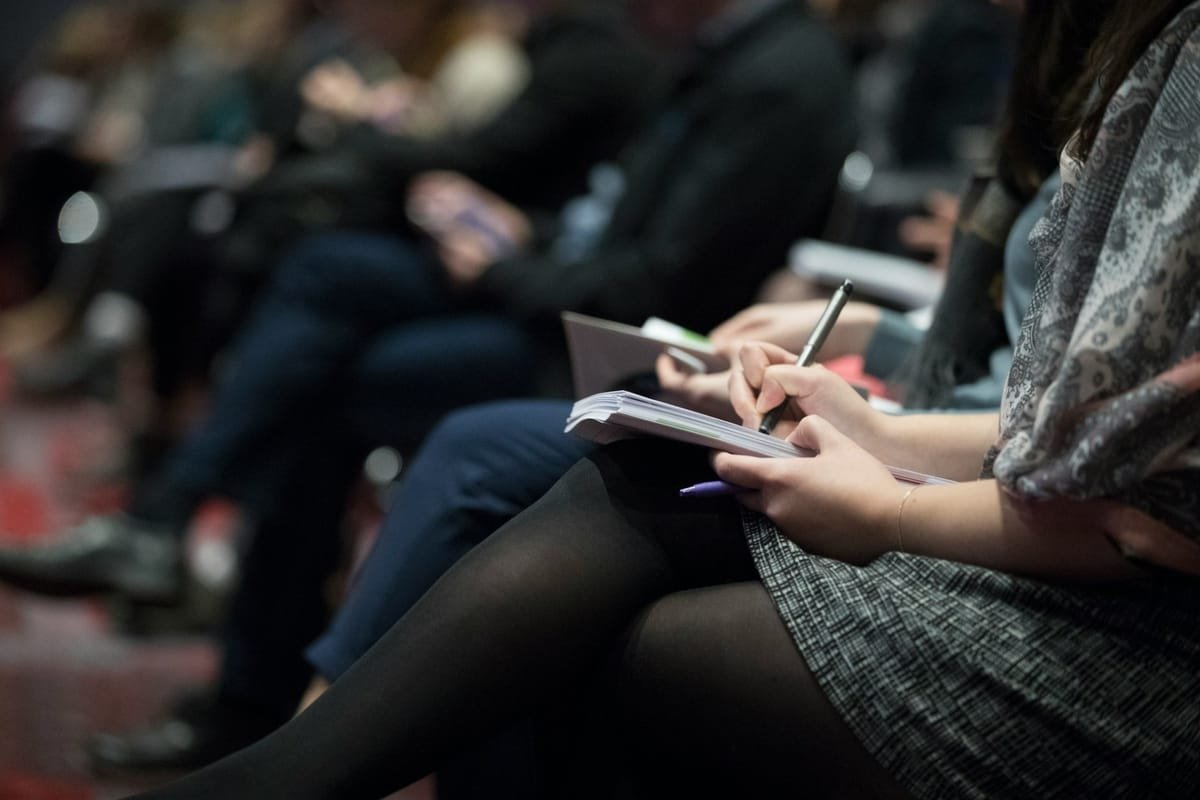 Egiptul trebuie să respecte libertatea presei, cere UE după ce justiția a închis un ziar online independent