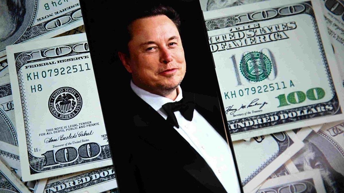 Elon Musk îi amenință pe democrați: „Cei care iau sabia vor muri de sabie”, dacă vor deschide anchete