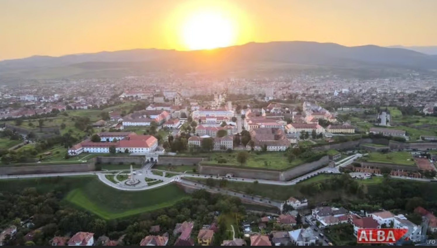 Evenimente de weekend în Alba, 3-4 octombrie: competiții de arc istoric, cros și ATV, artă, tradiții și spectacole. PROG