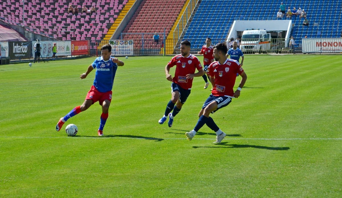 FC Bihor: trei jucători nu mai intră în planurile antrenorului Erik Lincar