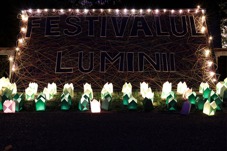 Festivalul Luminii din Miercurea-Ciuc ajunge la a XIV-a ediție: Mii de gulguțe vor fi aprinse în Parcul Central