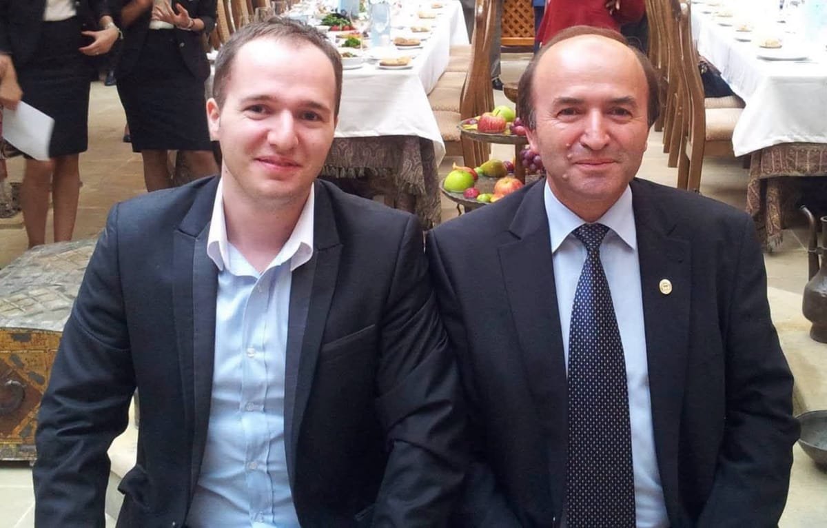 Fiul lui Tudorel Toader, arestat preventiv pentru presupuse abuzuri asupra unor studente
