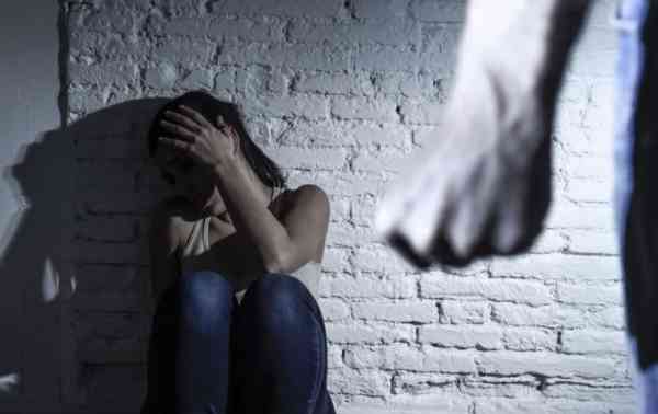 Florești: un bărbat și-a agresat concubina, iar altul din Josenii Bârgăului și-a amenințat mama