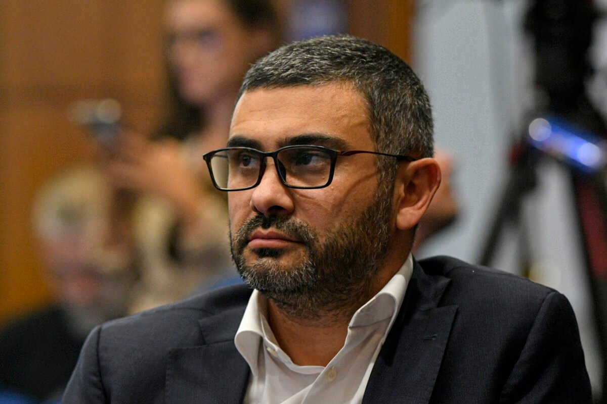 Florin Manole spune că va insista pentru indexarea pensiilor, dacă Nazare îi spune că nu are bani