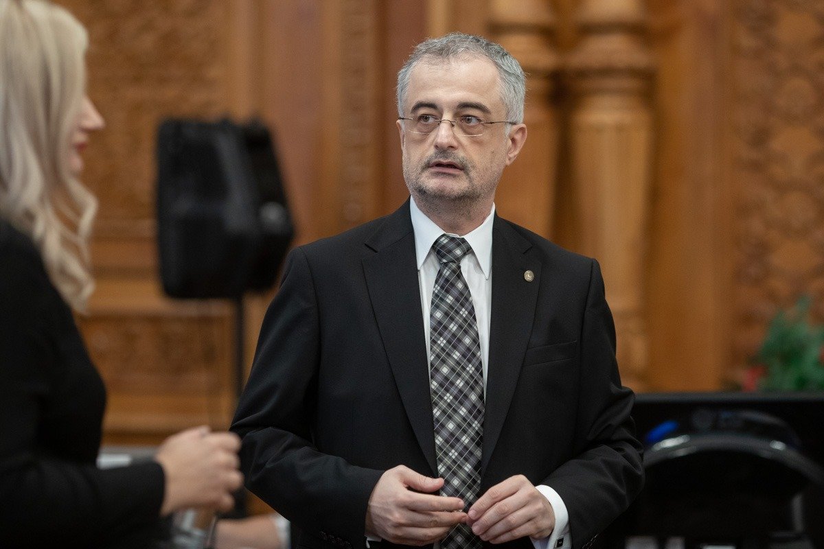 Gabriel Andronache (PNL): PNL e gata să renunțe la guvernare, nu blochează guvernul Niculescu