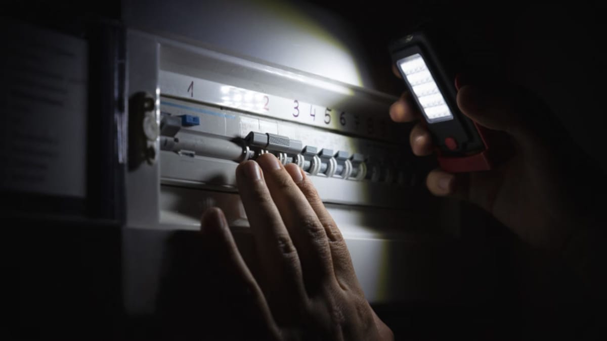 Gherla: cinci străzi vor rămâne fără energie electrică timp de patru ore