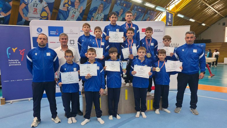 Gimnaștii de la CSȘ Lugoj, 17 medalii la Campionatul Național Individual al Juniorilor! Zeno Darius Kiss 5 titluri de c