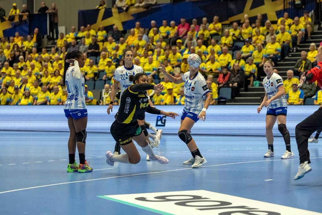 Gloria Bistrița a câștigat cu 38-35 în deplasare la Nykoebing Falster, în Liga Campionilor
