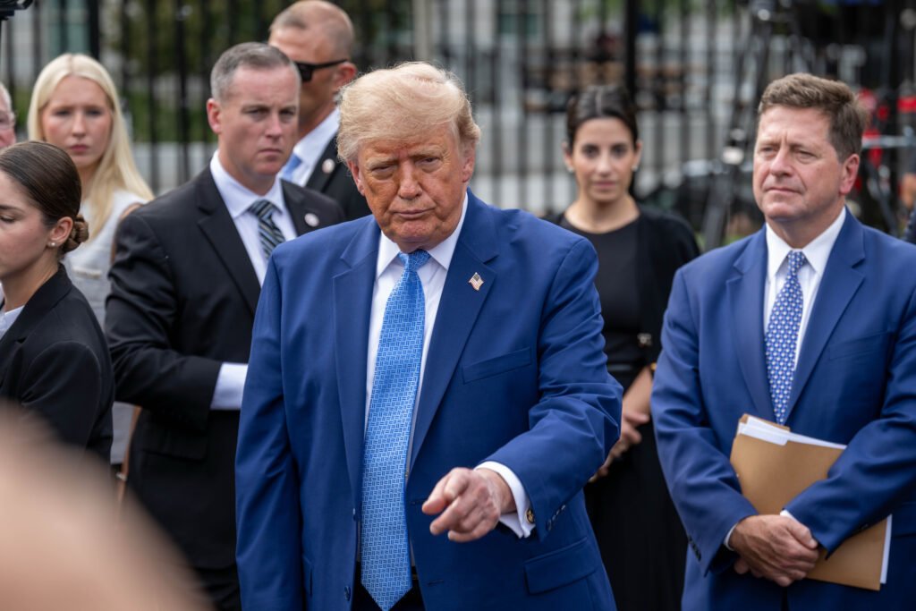 Groenlanda: Trump anunță explorări masive de petrol, gaze și minerale pe insulă