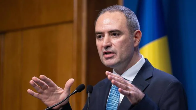 Guvernul amână noul sistem de impozitare a locuințelor și terenurilor, calculat după valoarea de piață