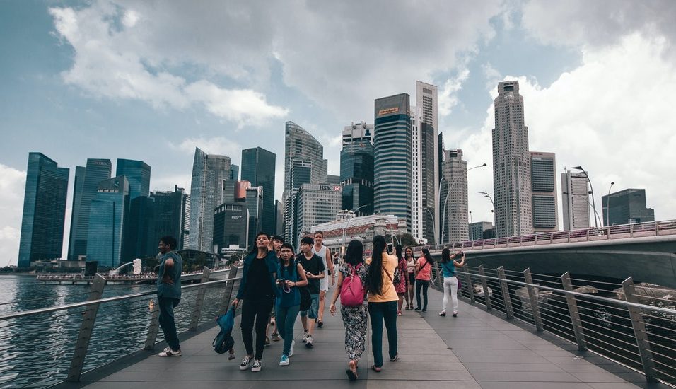 Guvernul din Singapore lansează un serviciu de întâlniri pentru angajaţii din sectorul public pentru a combate ratele sc