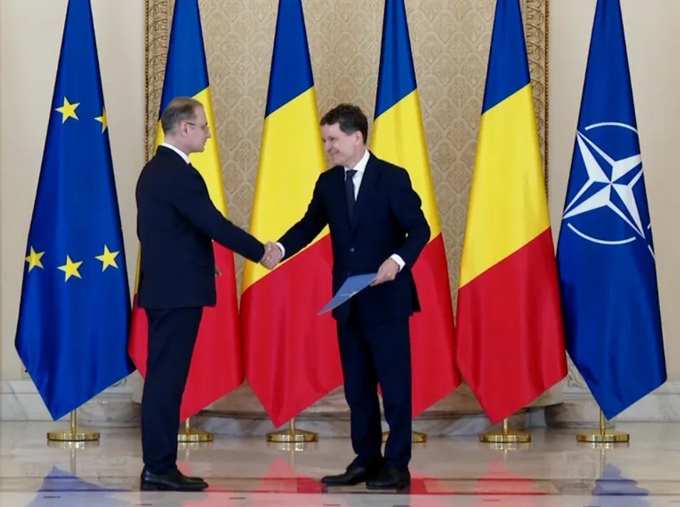 Guvernul Luca Niculescu a depus jurământul la Palatul Cotroceni, în fața președintelui Nicușor Dan