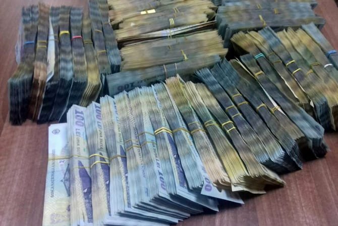 Guvernul Luca Niculescu, presat de așteptările românilor: pensiile, salariile și locurile de muncă