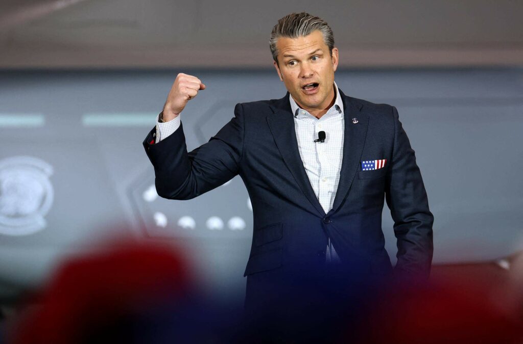 Hegseth creează un birou pentru religie la Pentagon: „Departamentul nostru își pune întreaga armură a lui Dumnezeu”