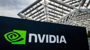 Huawei se apropie de Nvidia pe piața AI din China: 28% cotă, față de 34% pentru Nvidia