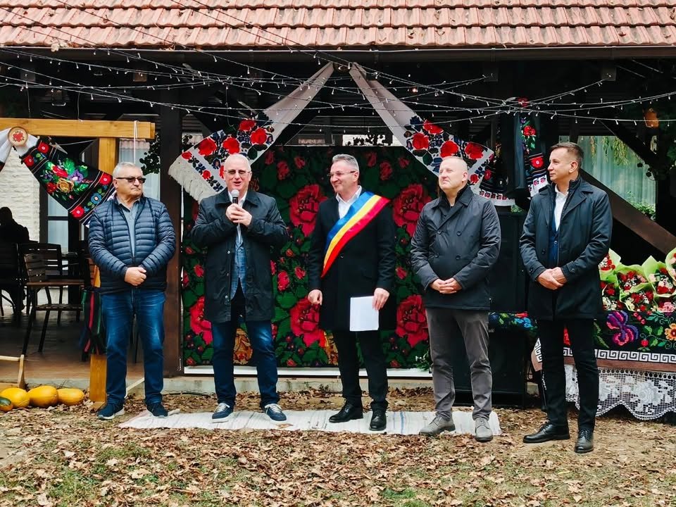 Iara: Ziua Recoltei a fost sărbătorită cu bucate alese, artă și voie bună