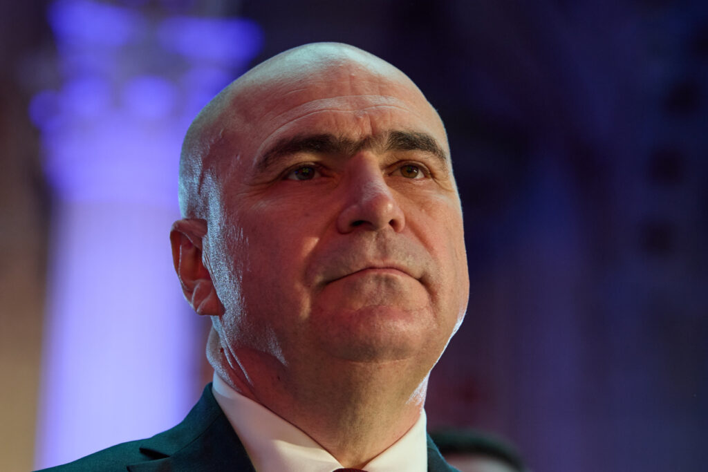 Ilie Bolojan a ajuns la DNA Iași / E audiat ca martor în dosarul omului de afaceri Fănel Bogos / Procurorii vor să afle