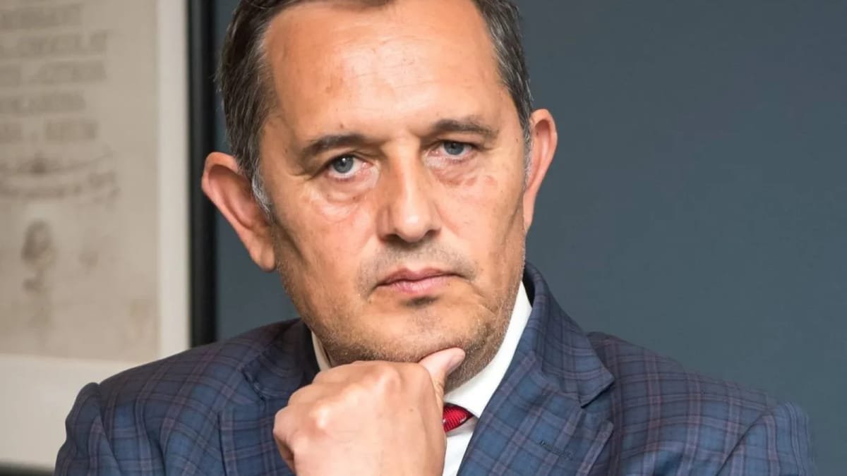 Impozitele pe locuințe ar putea crește din 2027, avertizează europarlamentarul AUR Gheorghe Piperea