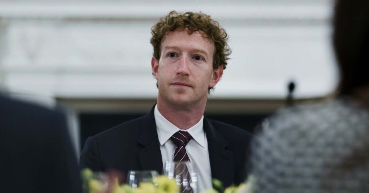 În California, Zuckerberg amenință că pleacă dacă statul adoptă o taxă de 5% pe avere