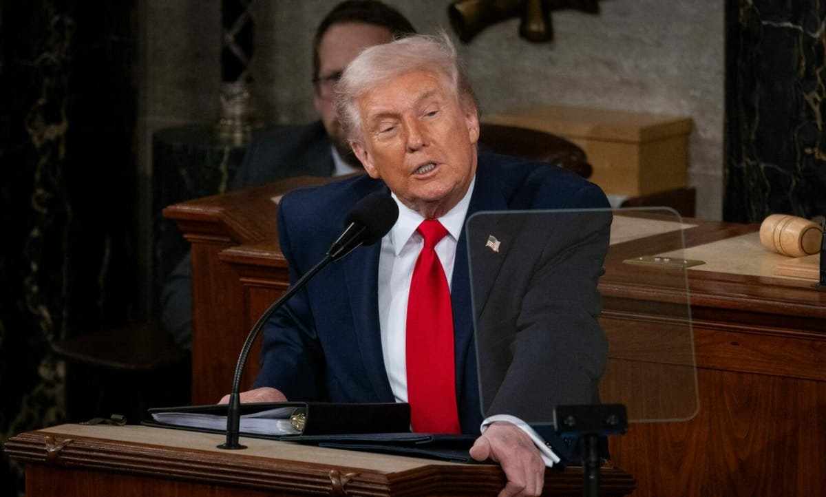 În Georgia, Trump spune despre Franța: „Par să se priceapă al naibii de bine la revoluții