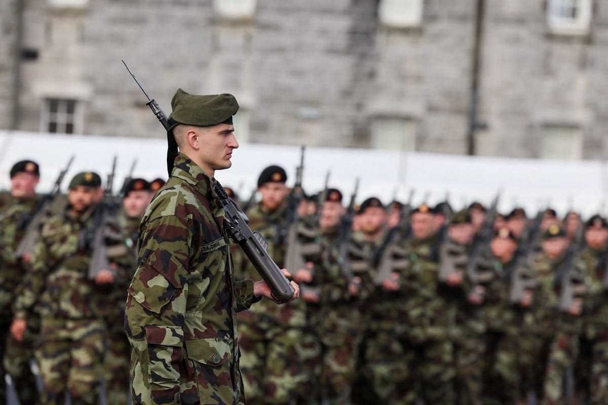 Irlanda: Parlamentul aprobă trimiterea soldaților în străinătate fără acord ONU