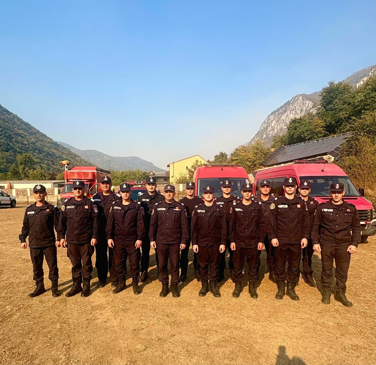 ISU Timiș trimite forțe în sprijinul salvatorilor de la incendiul din Parcul Național Domogled–Valea Cernei