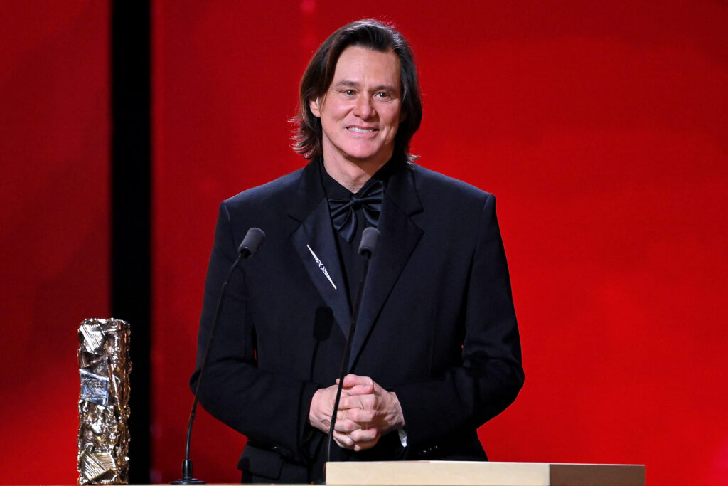 Jim Carrey s-a însurat în secret! Cine este misterioasa Min Ah