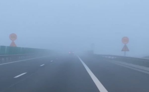 Județul Sibiu: ceață densă pe drumuri, vizibilitatea scade sub 50 de metri în unele zone