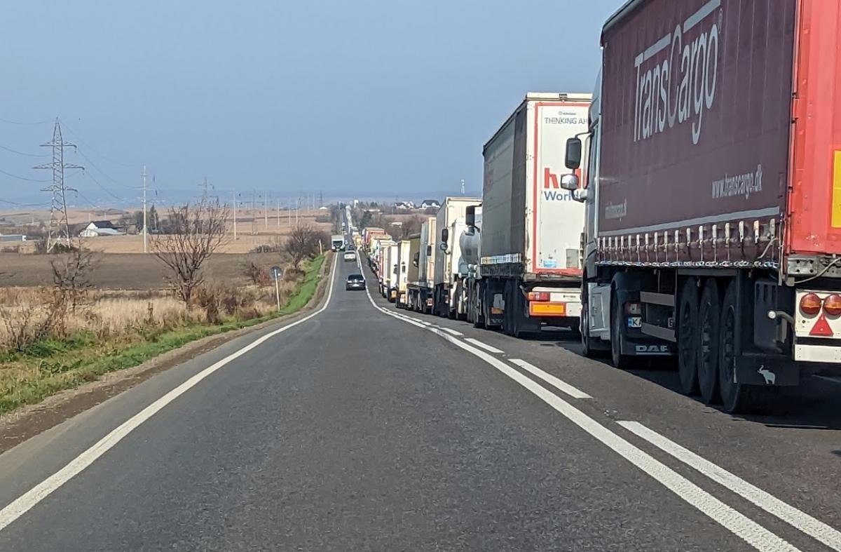 Kapikule și Hamzabeyli: protest al transportatorilor turci, cozi la granița cu Bulgaria, avertisment MAE
