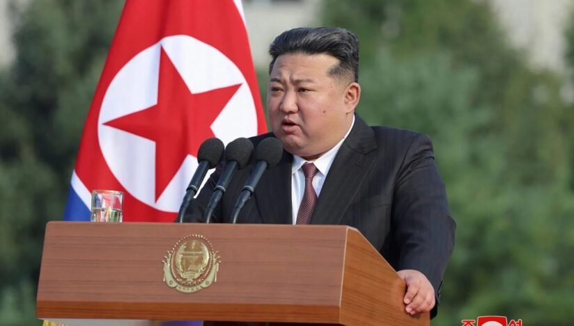 Kim Jong Un ar fi suferit o hemoragie cerebrală și ar fi fost spitalizat în China, arată presa britanică