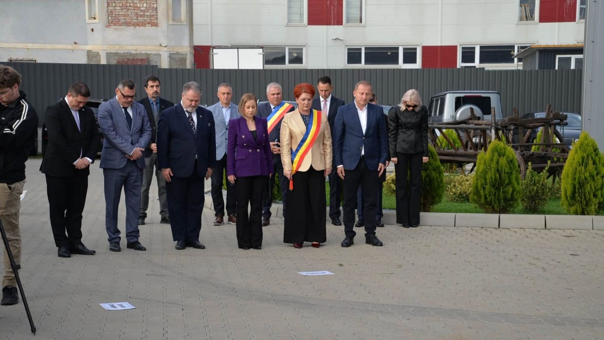 Lângă Cluj-Napoca, a fost inaugurat primul consulat onorific al Ucrainei din România