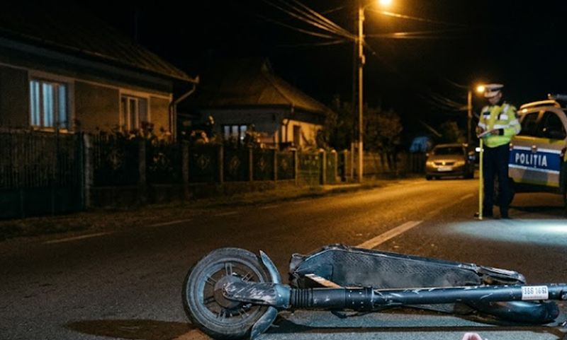 La Sângeorz-Băi, doi minori au ajuns la spital după accident cu trotinetă