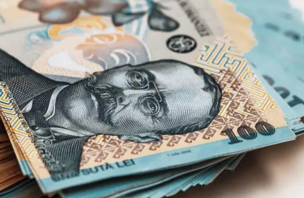 Leul se întărește în fața euro și a francului: cât a ajuns moneda în România